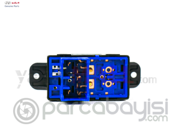 Kia Cerato Otomatik Cam Arka Düğme R/L Orjinal | 93581A7100