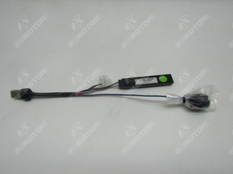 Kia Ceed Sol Ön Kapı Dış Anten Orjinal | 82658A2000