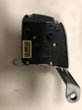 Kia Orijinal DIREKSIYON KUMANDA DUGMELERI SAG  | 96720D9000