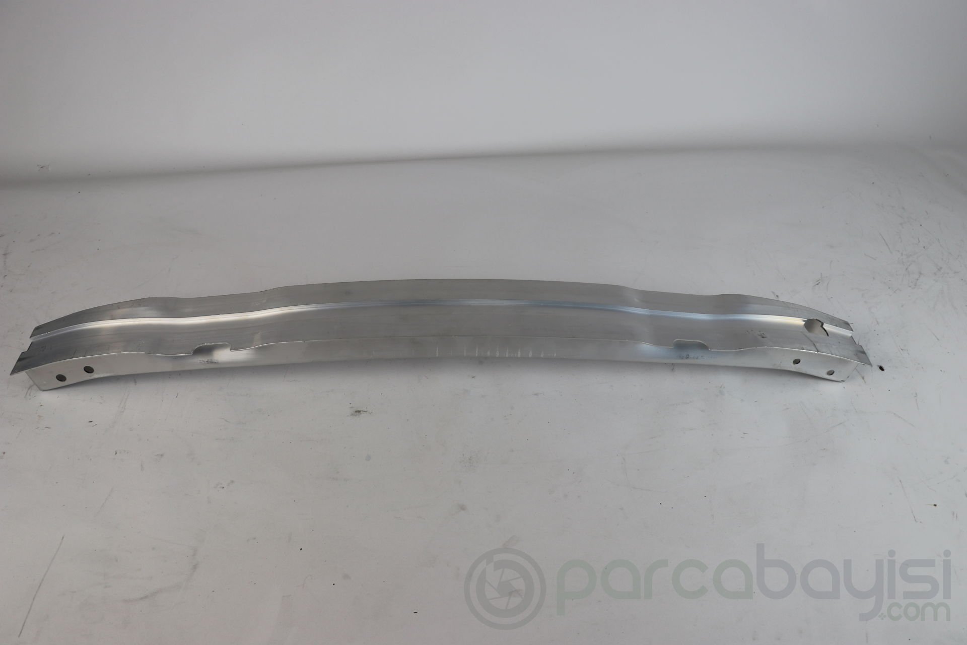 2008-2012 AUDI A3 DEMİR,TAMPON ÖN (Alüminyum)  | 5000C | 8P0807113F