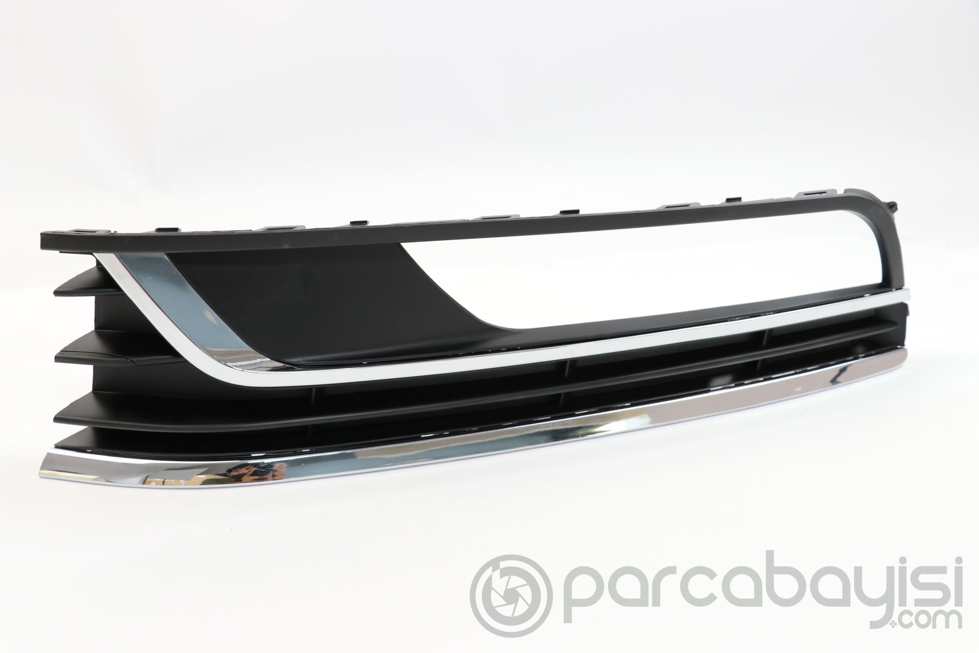 PASSAT 2010-2014 VW IZGARA,FAR SİS SOL SİSLİ,NİKELAJLI  | 9852JL | 3AA854661A9B9