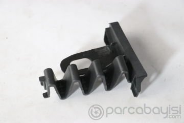 A4 2016> AUDI BRAKET,PANEL ÖN SOL  | 8W0807333 | 8W0807333