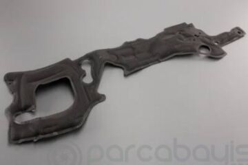 MOTOR ISI MUHAFAZASI W205 (C SERI) W213 (E SERI) SAGDAN DIREKSIYONLU ARACLAR ICIN  A2056824302