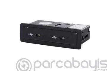 USB / AUX MULTIMEDYA GIRIS MODULU W118 (CLA SERI) W177 (A SERI) W247 (B SERI) W213 (E SERI) W907 W91  A2478204002