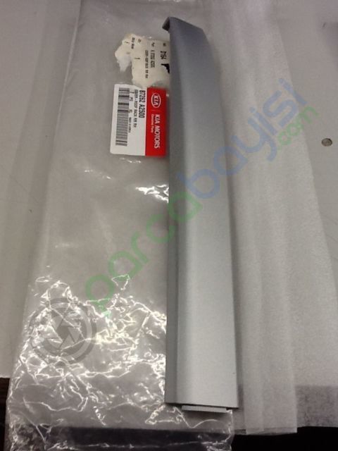 Ceed Port Bagaj Arka Bakaliti Sağ Orjinal | 87262A2500