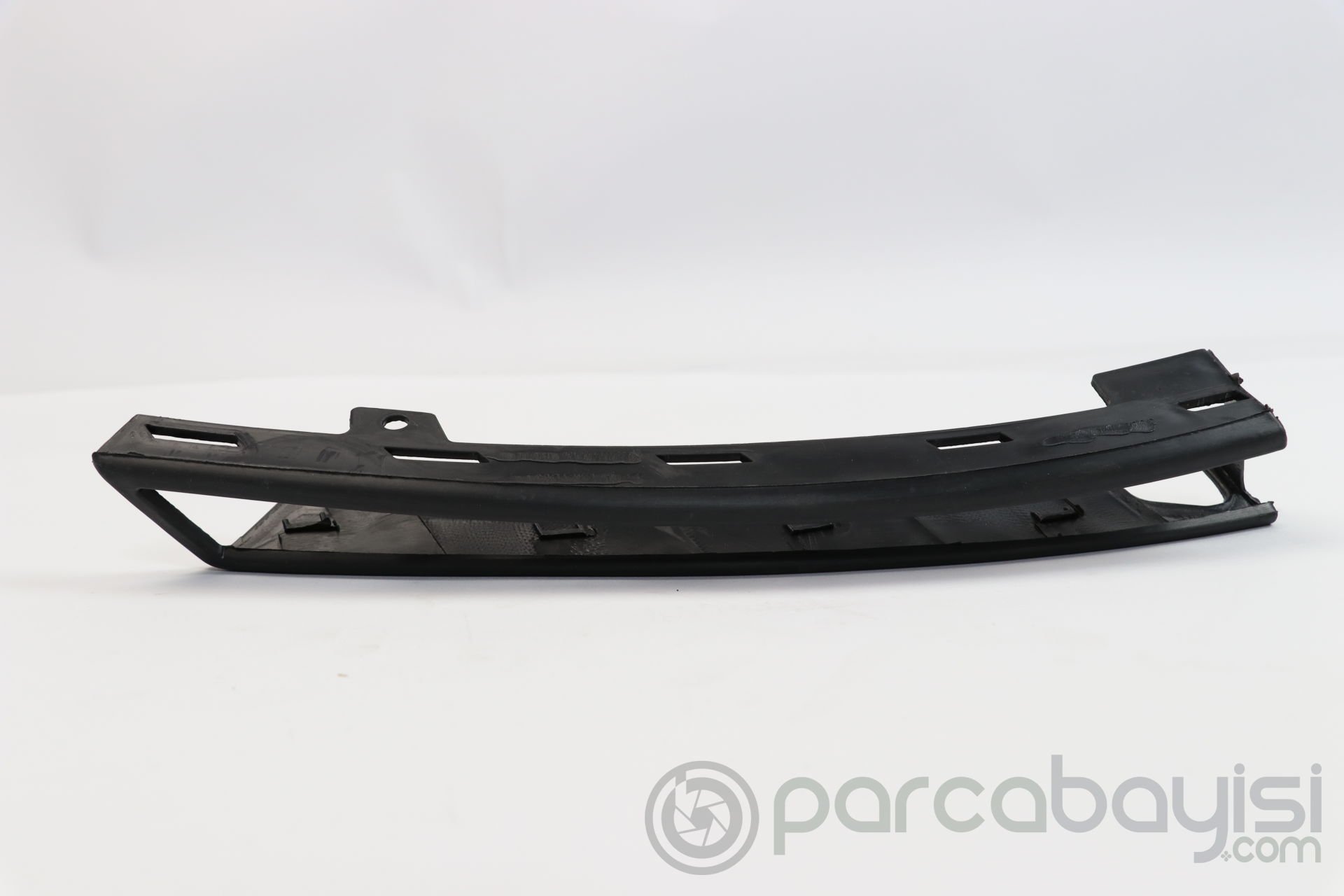 VW 2006-2011 PASSAT ÇERÇEVE,TAMPON ÖN SİNYAL SAĞ  | 9641MR | 3C0807718CGRU