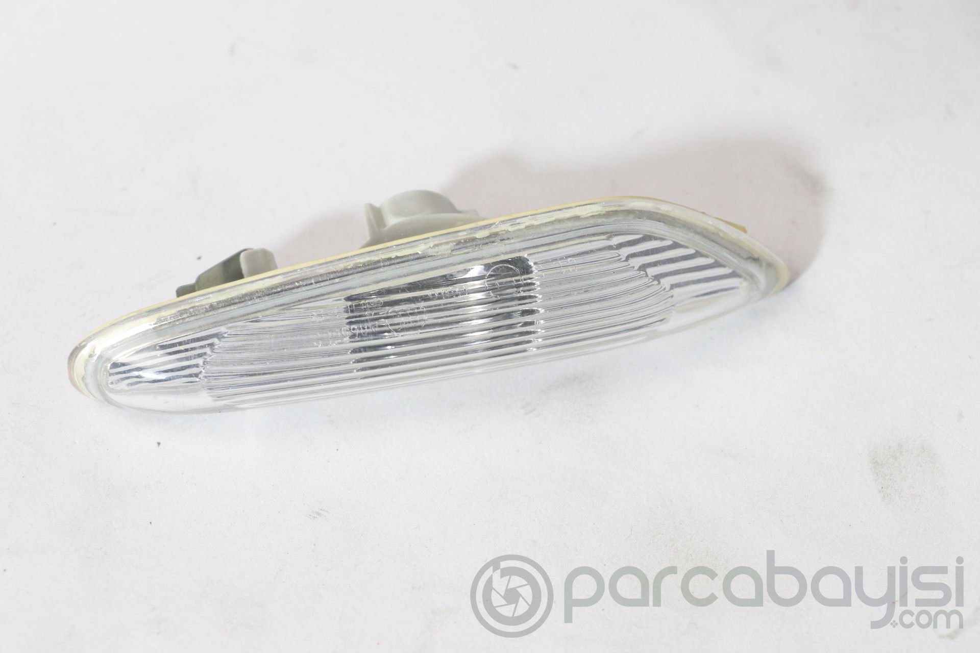 2005-2011 BMW E87-E90-E92 SİNYAL,ÇAMURLUK SOL  | 63137253325 | 63137253325