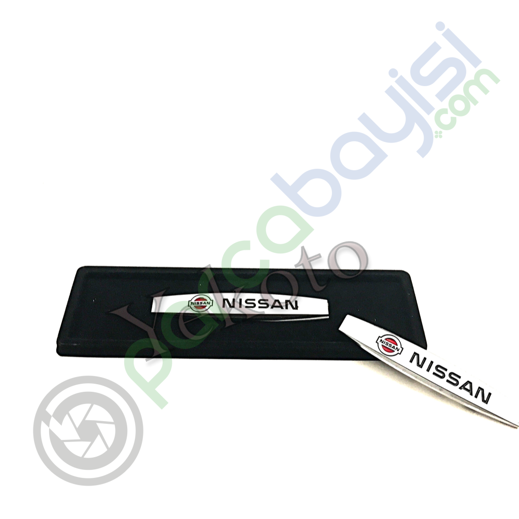Nissan Metal Paslanmaz Dekoratif Amblem Logo 2 Adet