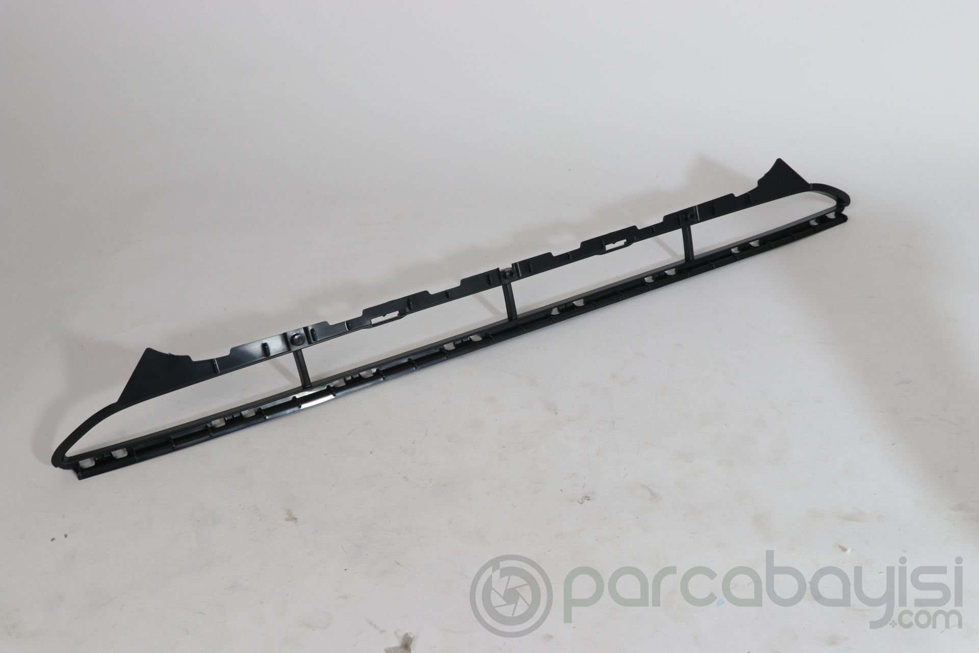 AUDI 2012-2015 A4 IZGARA,TAMPON ÖN ALT  | 8K0807683 | 8K0807683