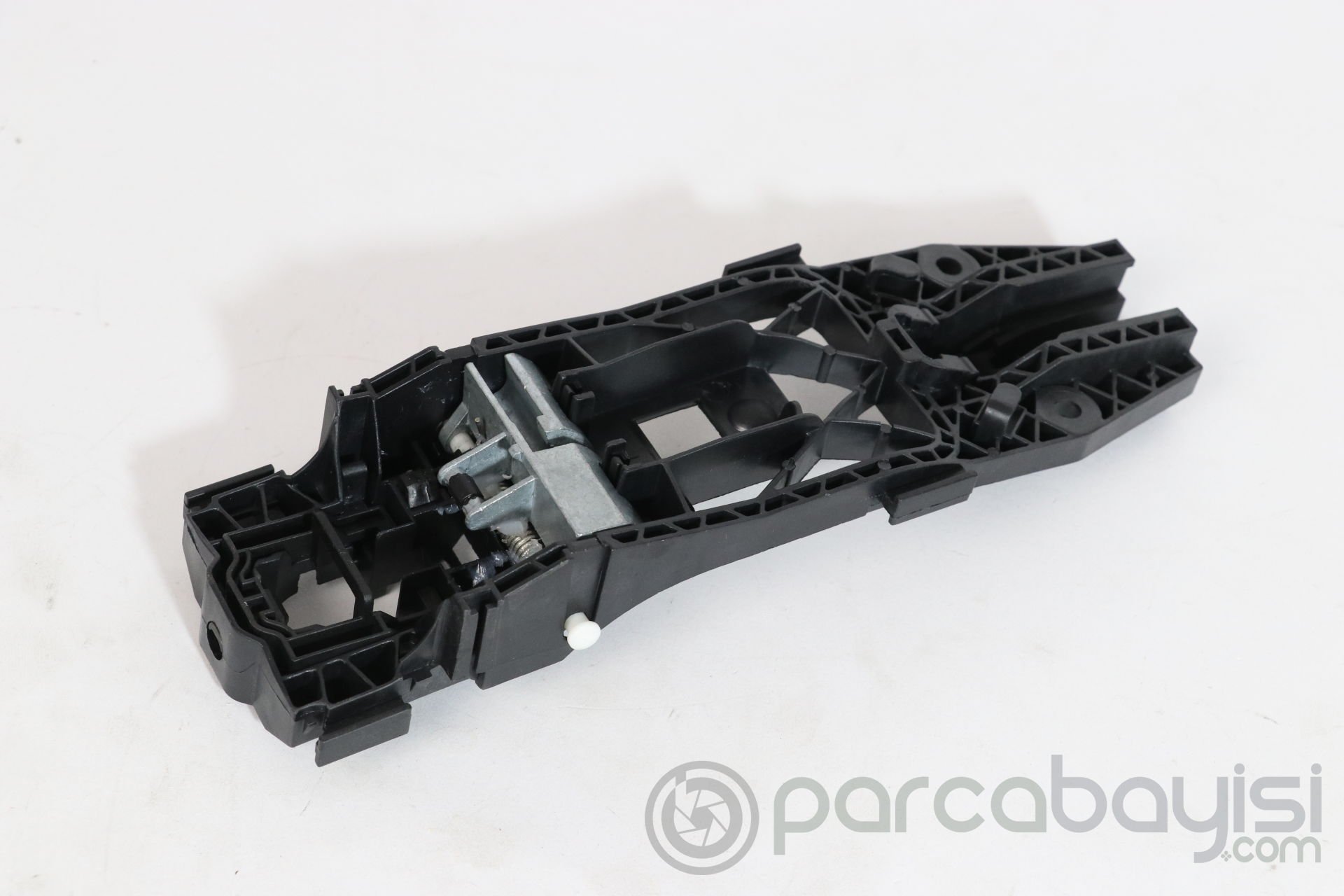 2013> AUDI A3 BRAKET,KAPI KOL DIŞ ÖN SOL  | 8V0837885 | 8V0837885
