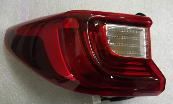 Kia Stonic Stop Lamba Dış Sol Orijinal | 92401H8500
