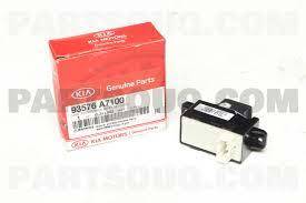 Kia Cerato Cam Açma Düğme Sağ Ön Orjinal | 93576A7100