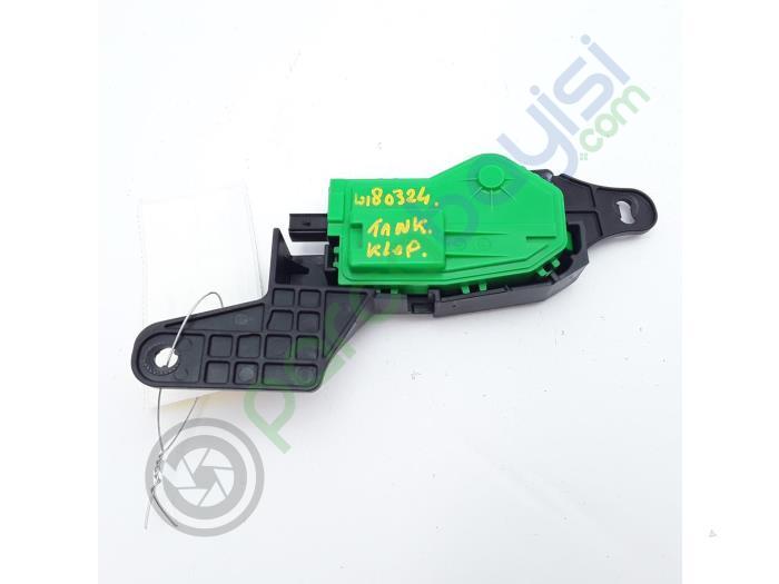 Sportage Kilit Yakıt Emniyet Orjinal | 81550D7000
